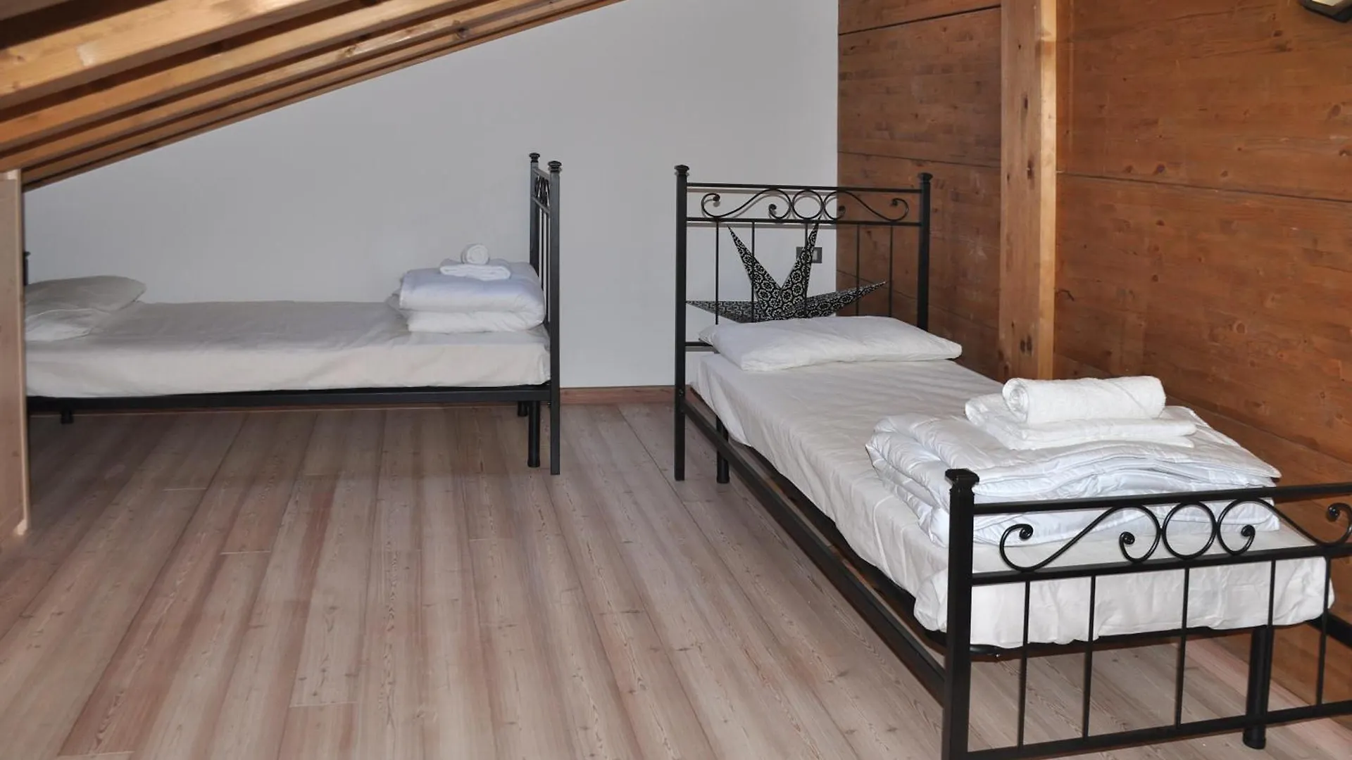 Holiday home Meraviglioso Loft Con Vista Sulle Dolomiti Colle Santa Lucia Italy